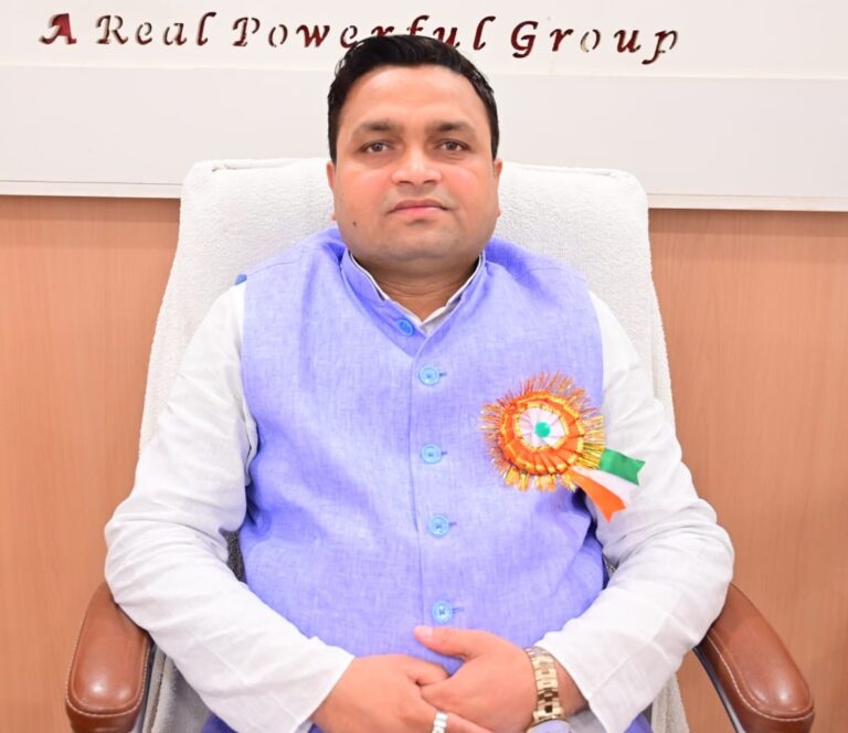 Alamgir Ansari | CMD Red Hills Infra